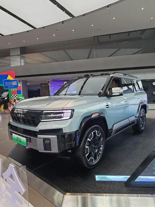 东莞312比亚迪方程豹硬派越野的爆款，英菲尼迪35周年与你共成长