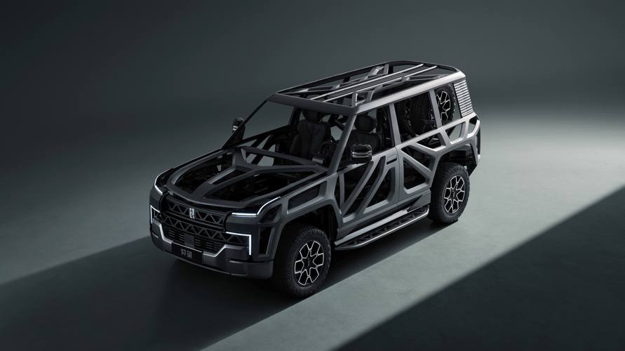 东莞312仰望U8硬派越野的科技魅力，国能汽车对传统燃油车市场的冲击